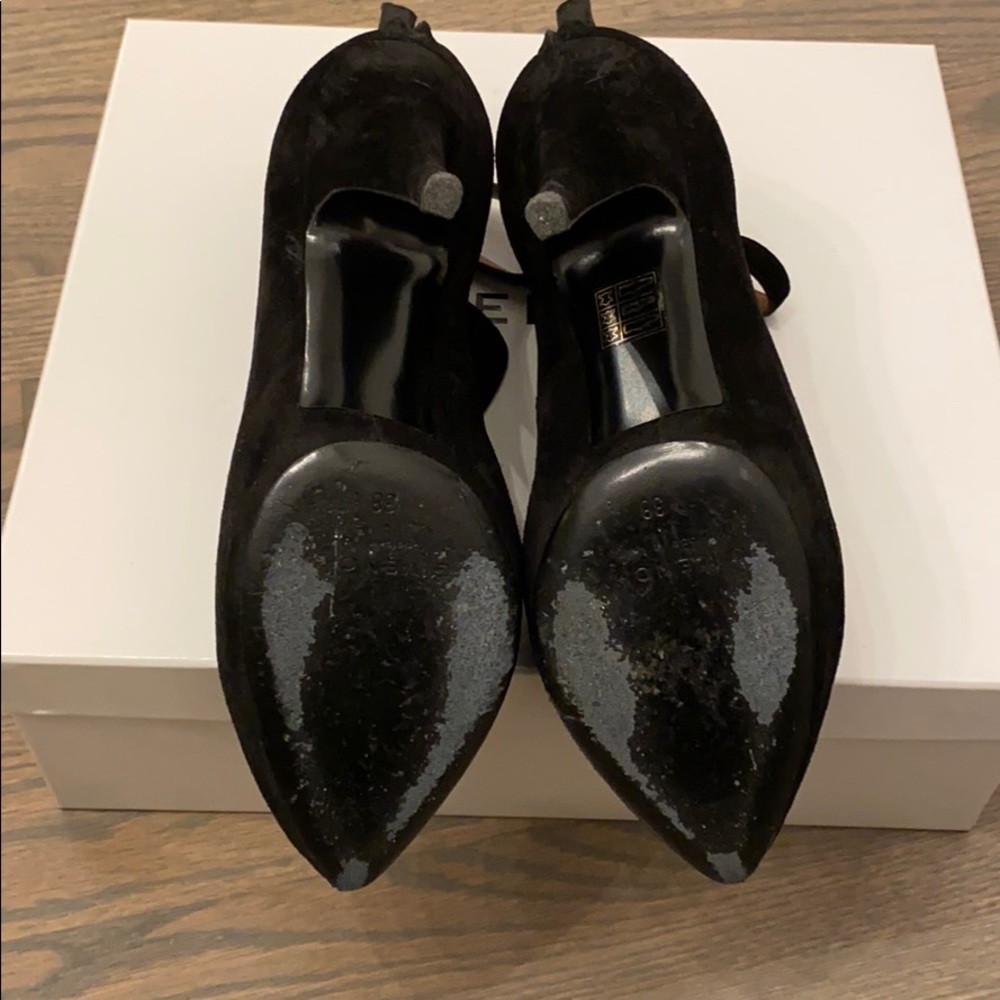 Givenchy 👠 - Picture 8 of 9